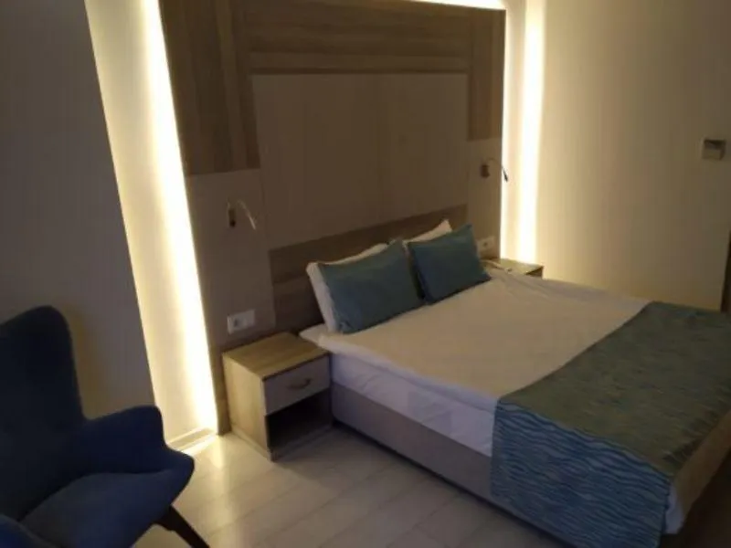 On Hotel Antalya 3*,
